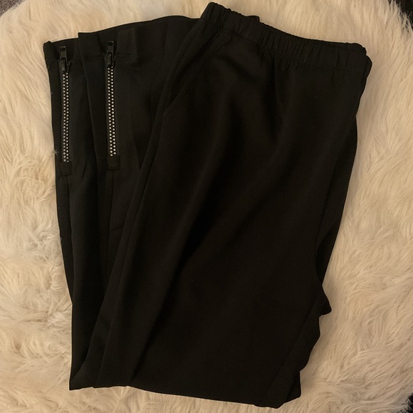 Studio 1886 Rhinestone 2-Piece Set - Picture 8 of 10